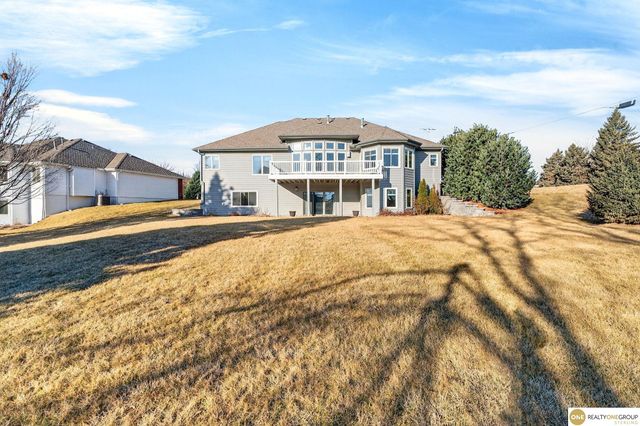 9901 S 176th Street, Omaha, NE 68136