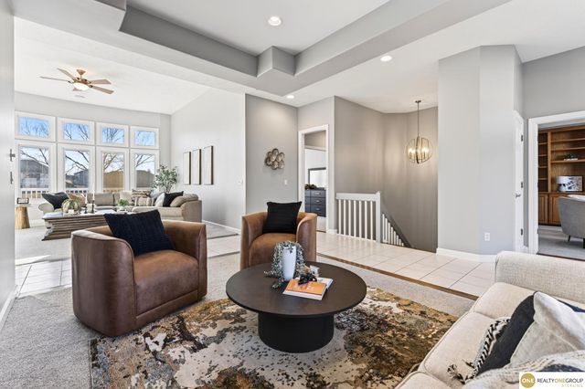 9901 S 176th Street, Omaha, NE 68136