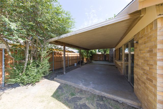 2814 Lancer Lane, Garland, TX 75044