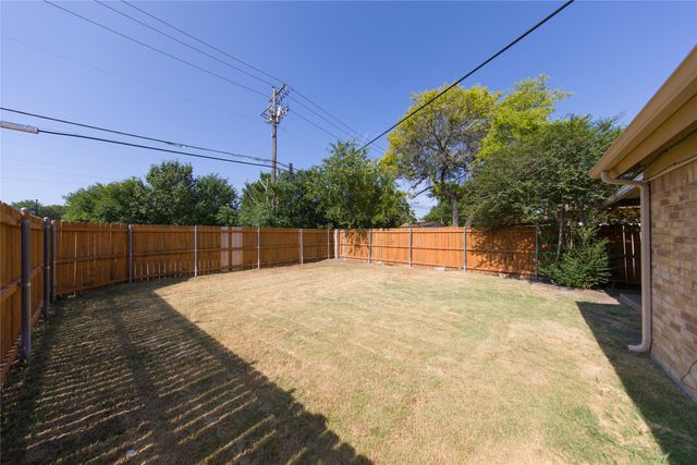 2814 Lancer Lane, Garland, TX 75044