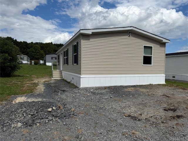 16 SHORE Lane, Burlingham, NY 12722