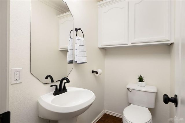 4716 W Jasmine Avenue, Mcallen, TX 78501