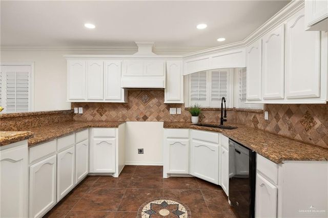 4716 W Jasmine Avenue, Mcallen, TX 78501