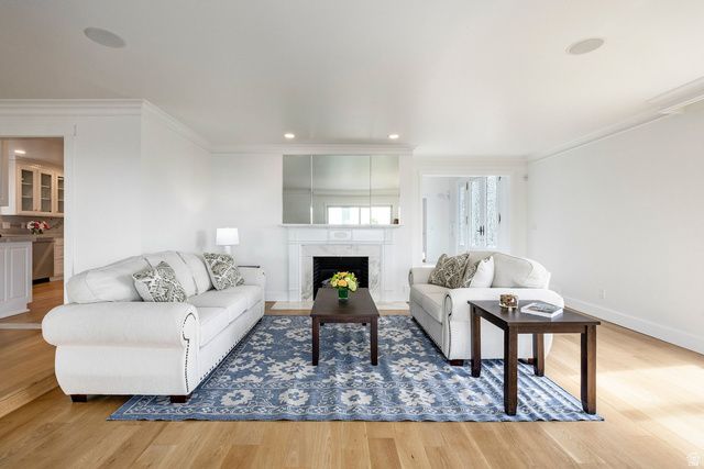 325 N FEDERAL HEIGHTS CIR, Salt Lake City, UT 84103