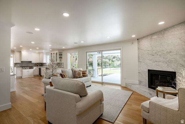 325 N FEDERAL HEIGHTS CIR, Salt Lake City, UT 84103