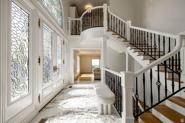 325 N FEDERAL HEIGHTS CIR, Salt Lake City, UT 84103