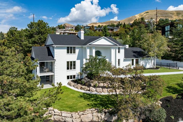325 N FEDERAL HEIGHTS CIR, Salt Lake City, UT 84103