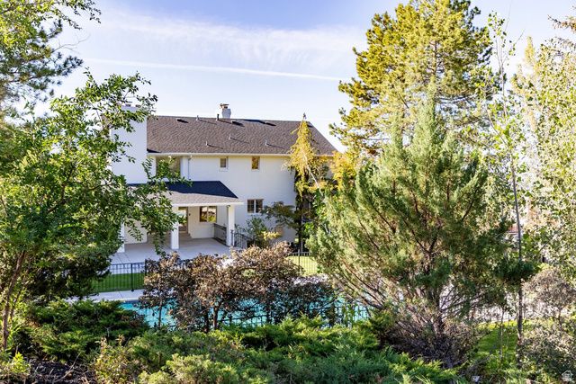 325 N FEDERAL HEIGHTS CIR, Salt Lake City, UT 84103