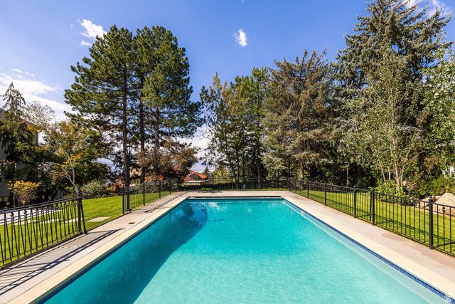 325 N FEDERAL HEIGHTS CIR, Salt Lake City, UT 84103