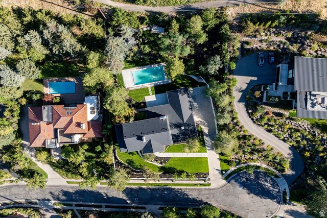 325 N FEDERAL HEIGHTS CIR, Salt Lake City, UT 84103