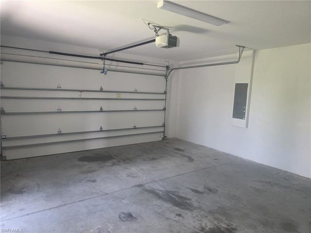 1220 Chiquita BLVD N, Cape Coral, FL 33993