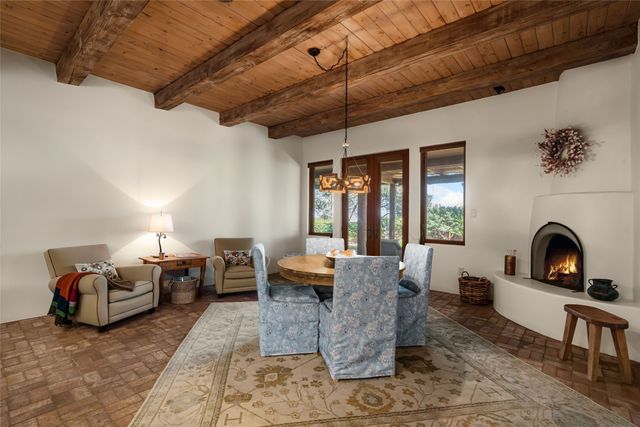 3 Camino Osito, Santa Fe, NM 87505