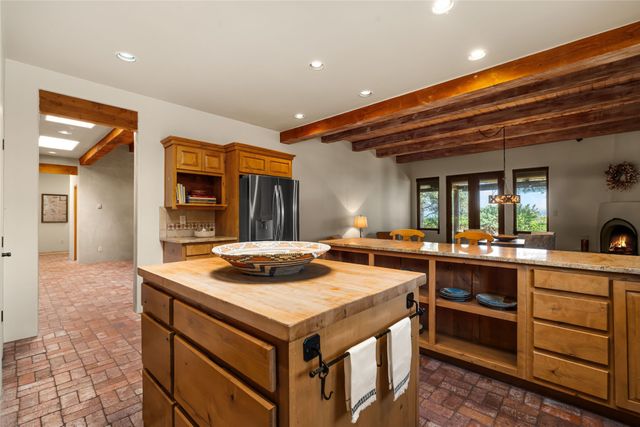 3 Camino Osito, Santa Fe, NM 87505