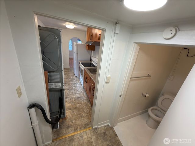1409 NW 54th Street, Seattle, WA 98107