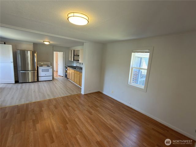1409 NW 54th Street, Seattle, WA 98107