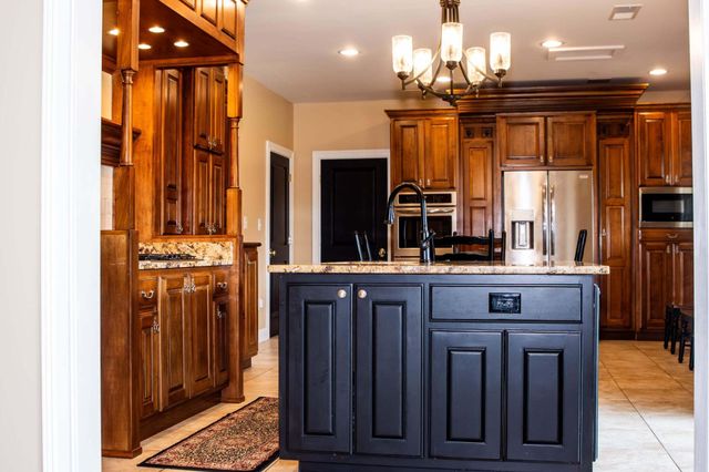217 N Cave Springs Road, Somerset, KY 42503