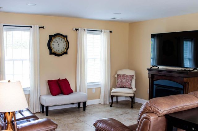 217 N Cave Springs Road, Somerset, KY 42503