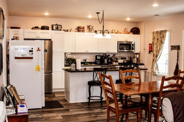 217 N Cave Springs Road, Somerset, KY 42503