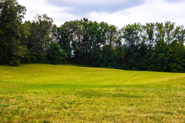 217 N Cave Springs Road, Somerset, KY 42503