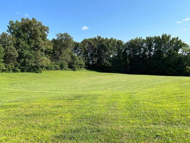 217 N Cave Springs Road, Somerset, KY 42503