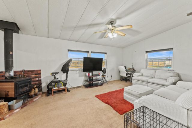 3455 Hokan Ln, Wheatland, CA 95692