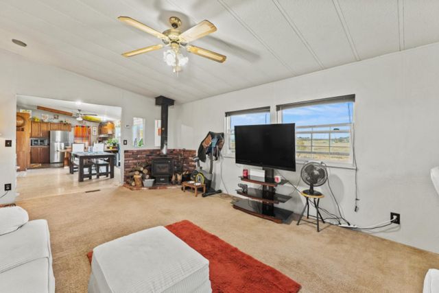 3455 Hokan Ln, Wheatland, CA 95692