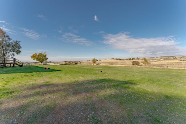 3455 Hokan Ln, Wheatland, CA 95692