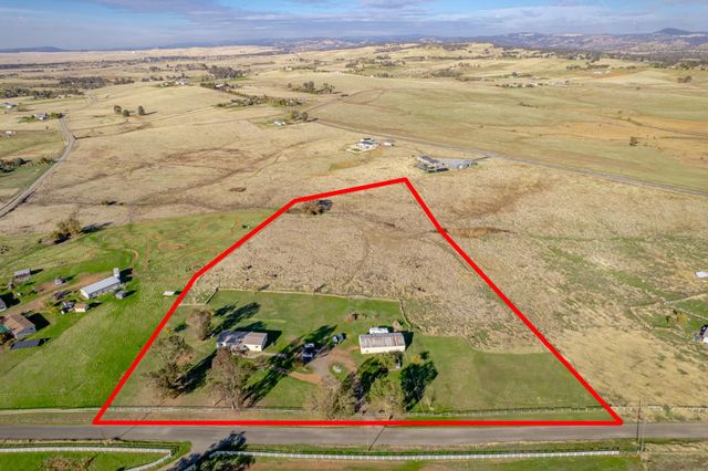 3455 Hokan Ln, Wheatland, CA 95692