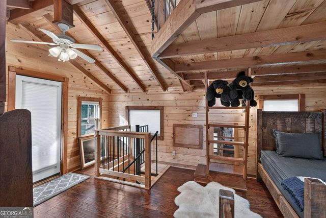 24 Twin Lakes Road, Blue Ridge, GA 30513