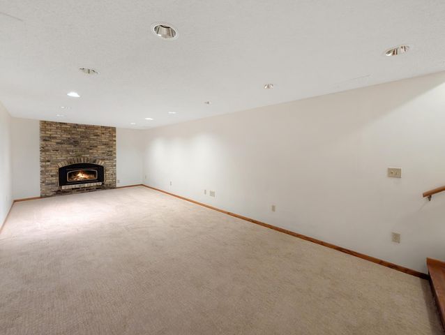 5920 Wisconsin Circle N, New Hope, MN 55428