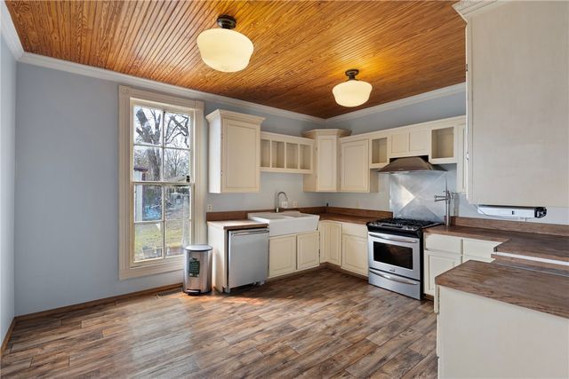 601 N Front Street, Dardanelle, AR 72834