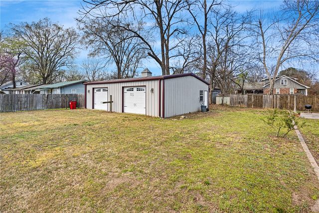 601 N Front Street, Dardanelle, AR 72834