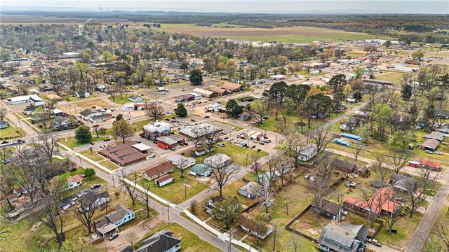 601 N Front Street, Dardanelle, AR 72834