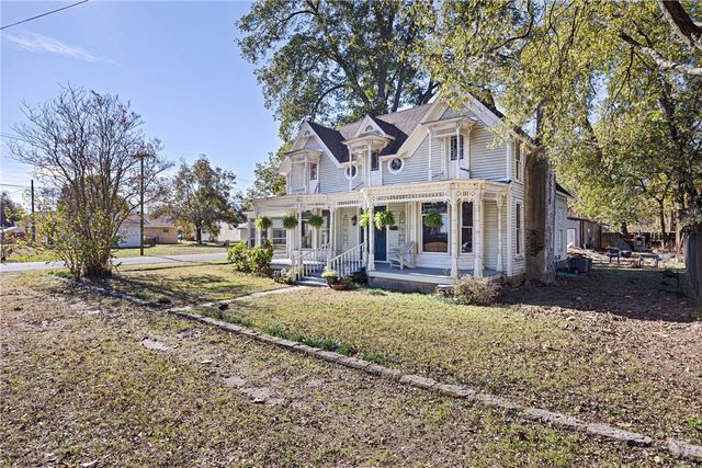 601 N Front Street, Dardanelle, AR 72834
