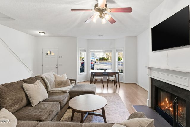 132 Edgehill Parkway, Cary, NC 27513