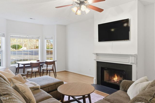 132 Edgehill Parkway, Cary, NC 27513