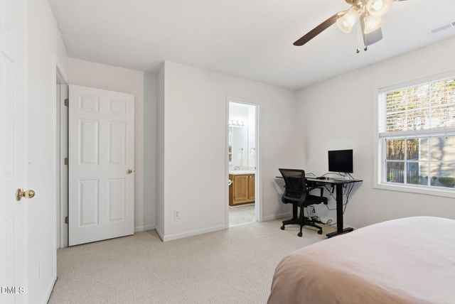 132 Edgehill Parkway, Cary, NC 27513