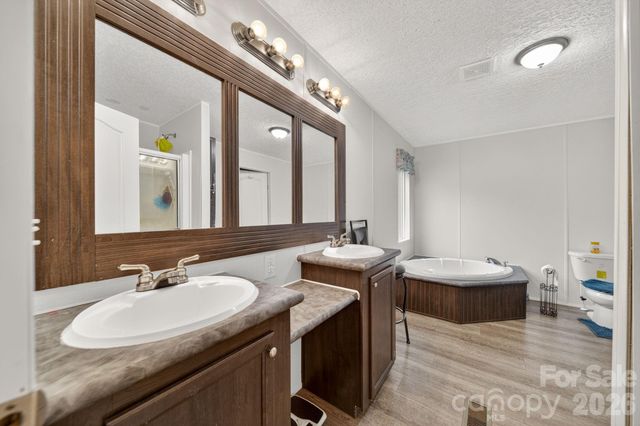 6956 Jamestowne Road, Lancaster, SC 29720