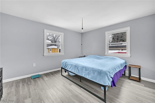 9284 Berkshire Road, Parma Heights, OH 44130