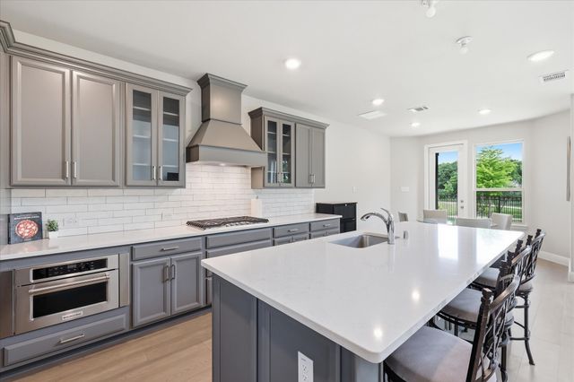 12091 Tavendale Drive, Frisco, TX 75035