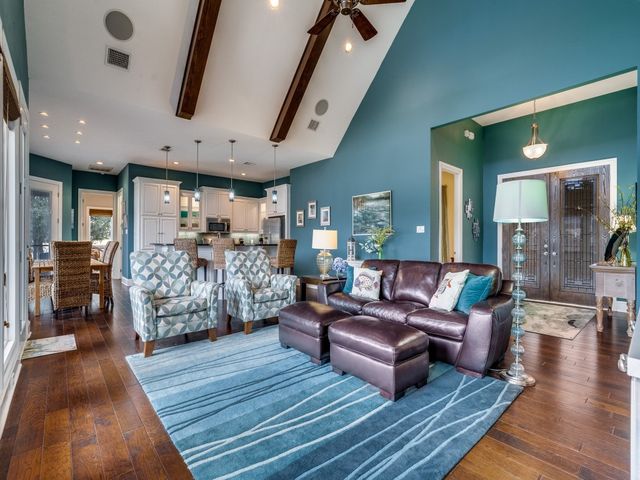 7033 W Hells Gate Drive, Strawn, TX 76475