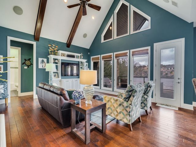 7033 W Hells Gate Drive, Strawn, TX 76475