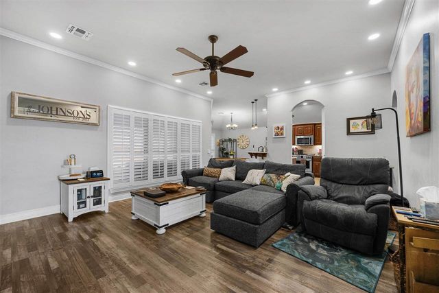 903 SW 78th St, Lawton, OK 73505