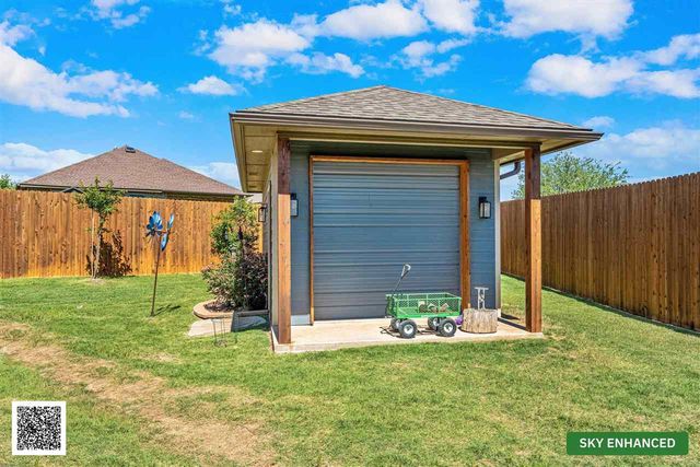 903 SW 78th St, Lawton, OK 73505