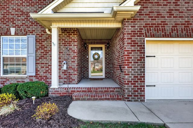 191 Avalon Dr, Gallatin, TN 37066