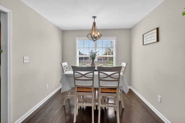 191 Avalon Dr, Gallatin, TN 37066