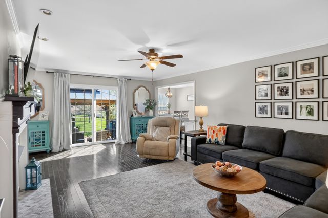 191 Avalon Dr, Gallatin, TN 37066