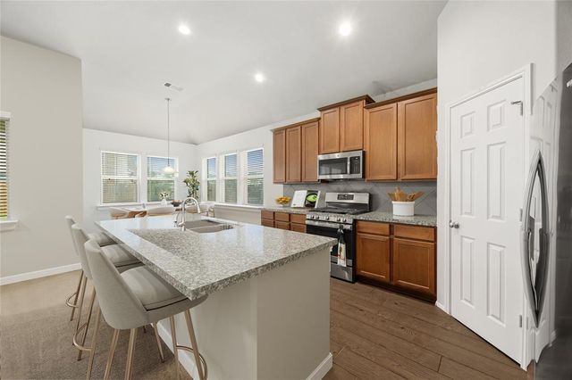 411 Asiatic Black Bear Way, Crosby, TX 77532