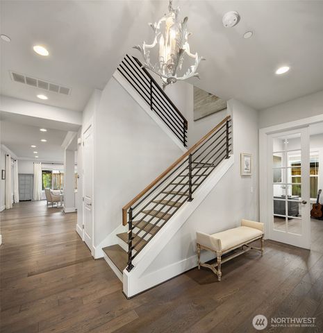 4525 90th Avenue SE, Mercer Island, WA 98040