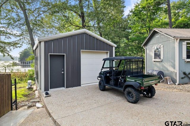 581 Private Road 6665, Mineola, TX 75773
